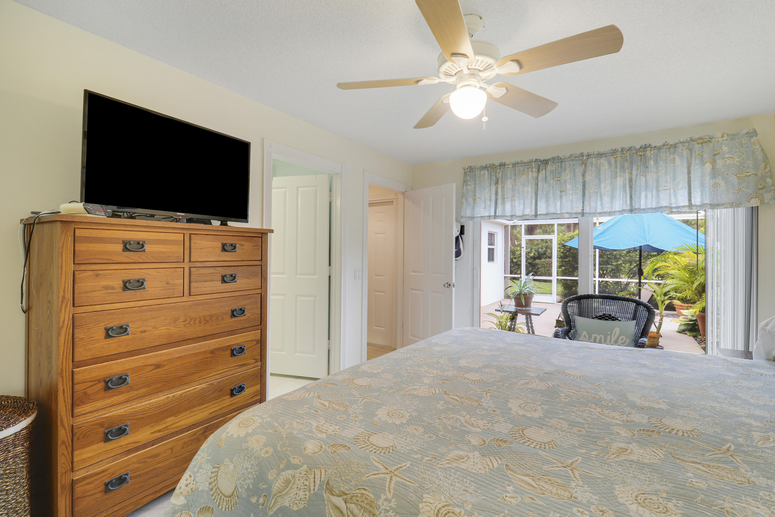 10301 Chapman Oak Court