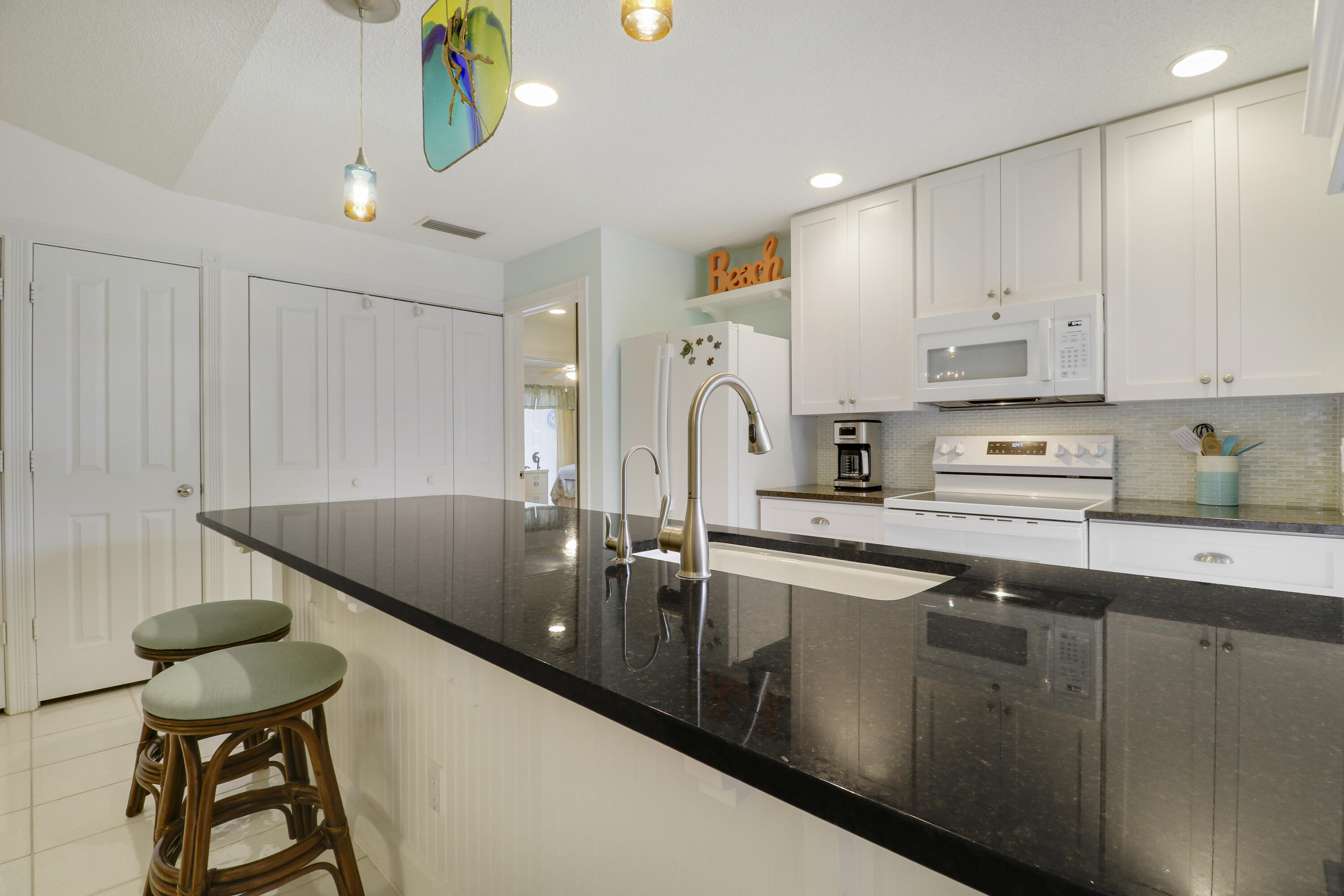 10301 Chapman Oak Court