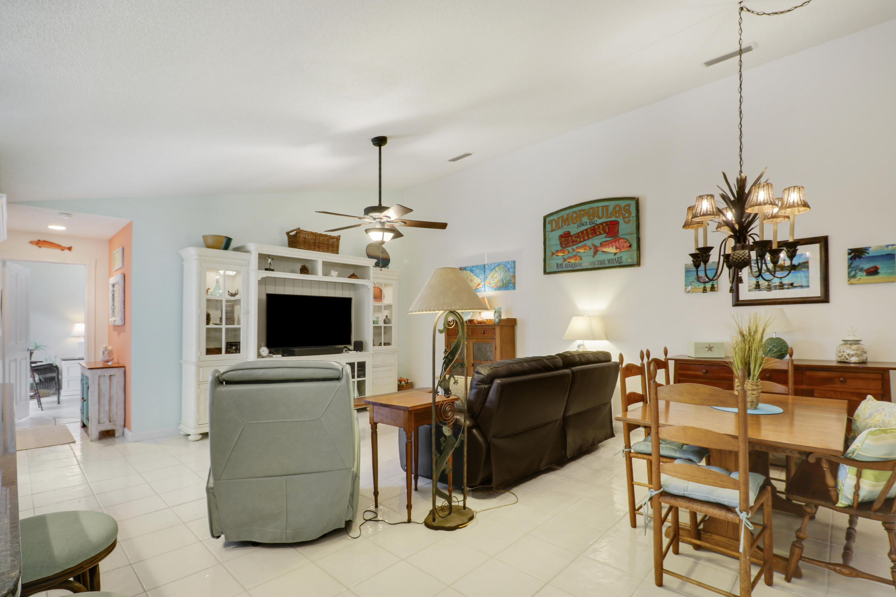 10301 Chapman Oak Court