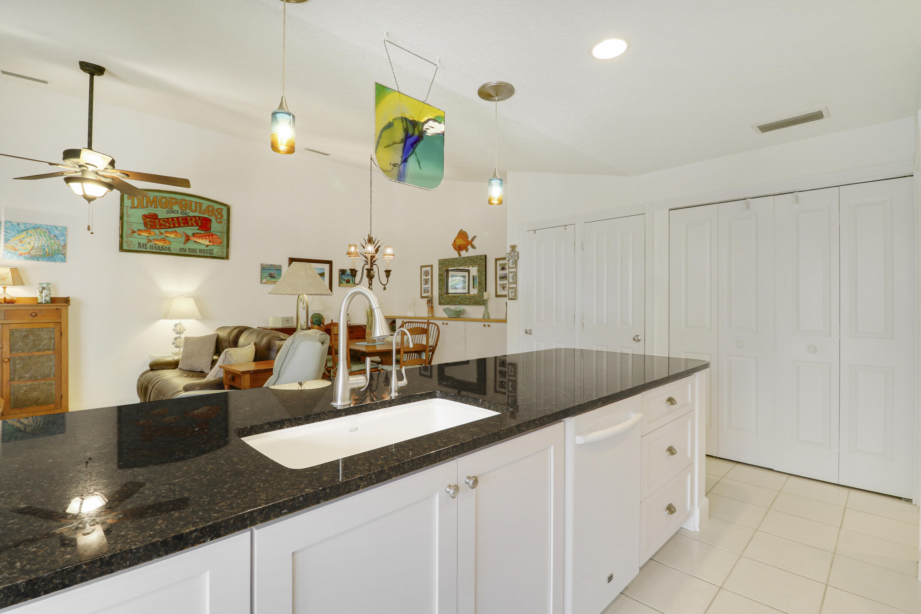 10301 Chapman Oak Court
