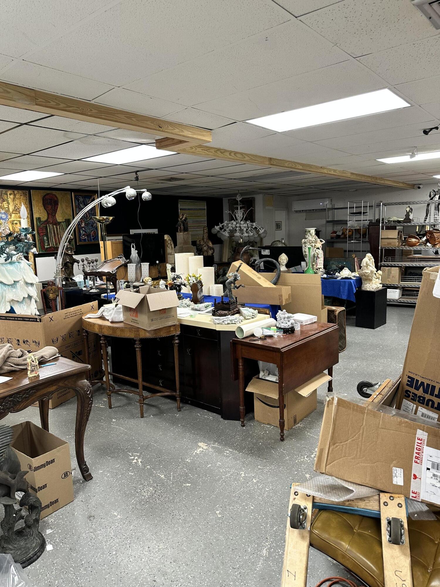 808 E Coast Avenue 808-878