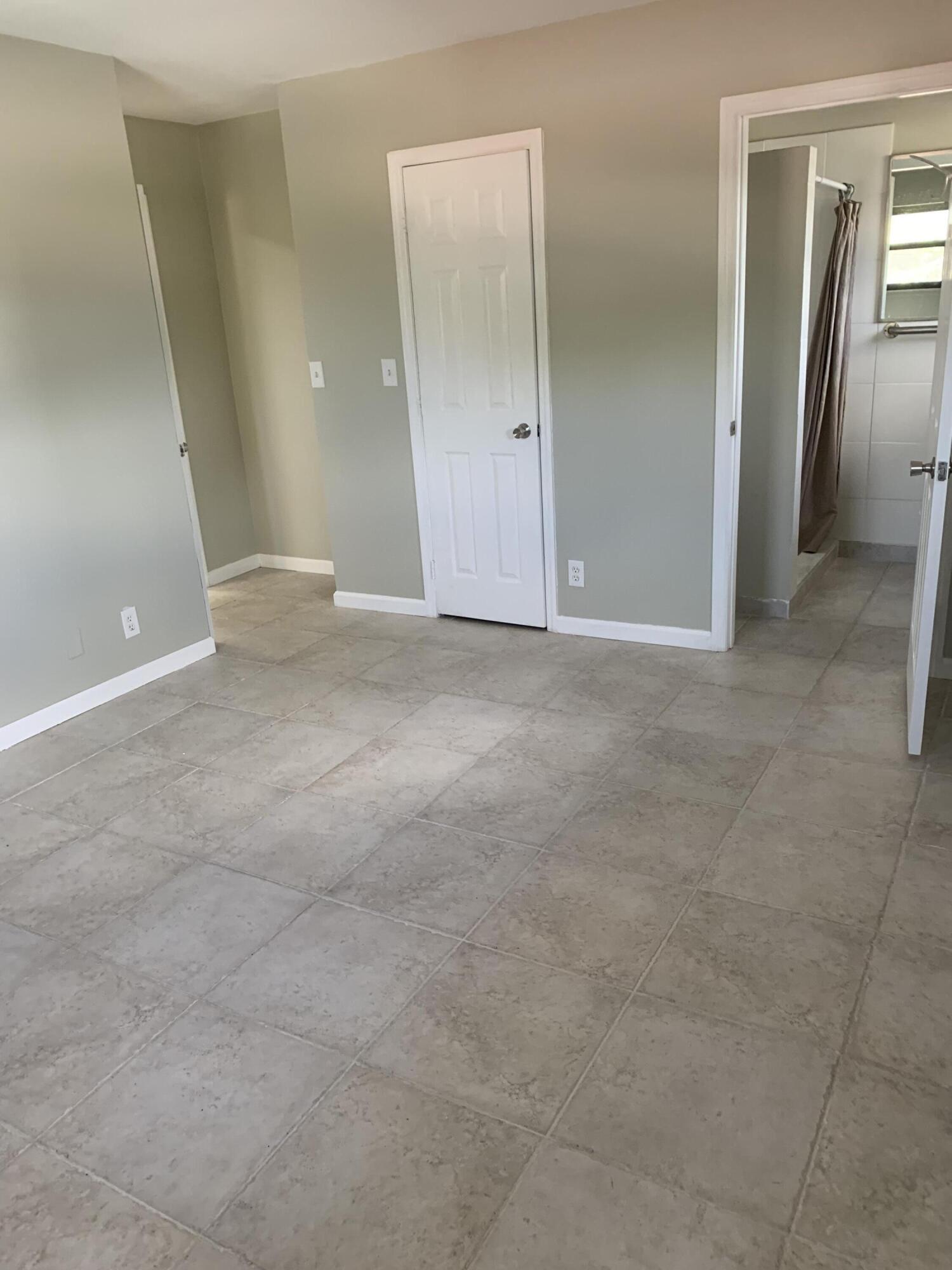 808 E Coast Avenue 808-878