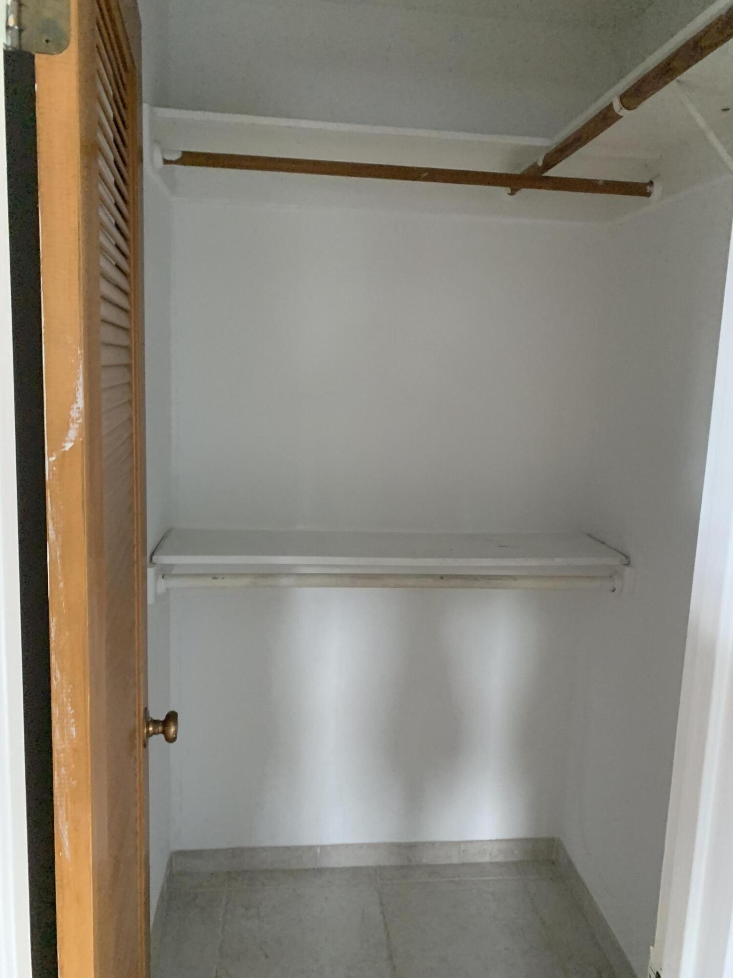 808 E Coast Avenue 808-878