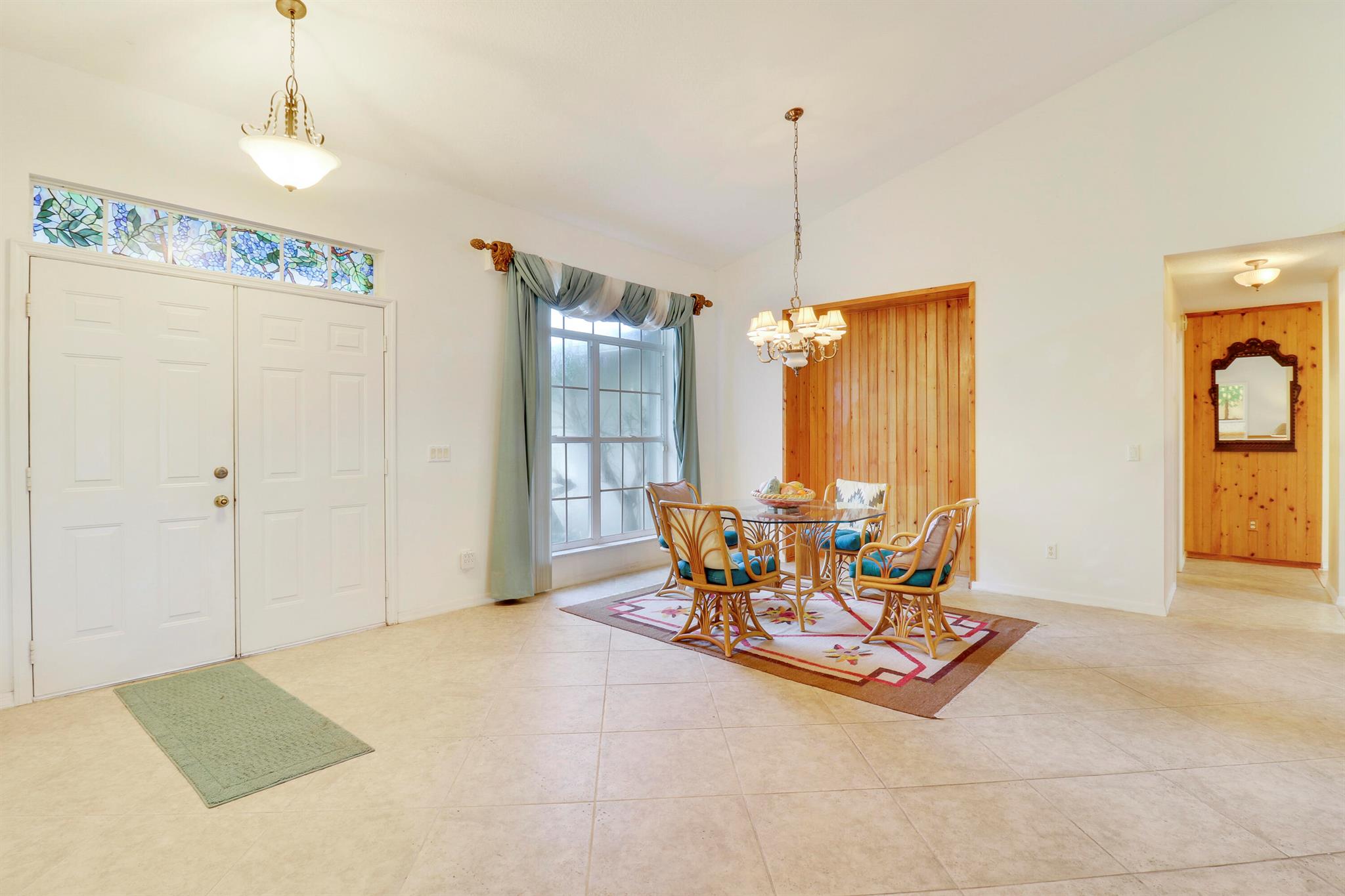 1071 SW Blue Water Way