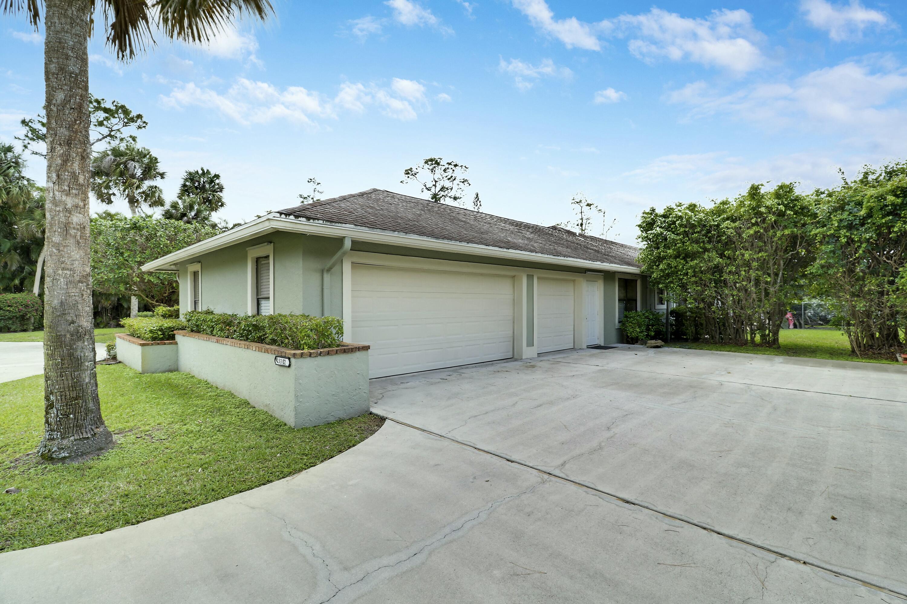 13302 Doubletree Circle