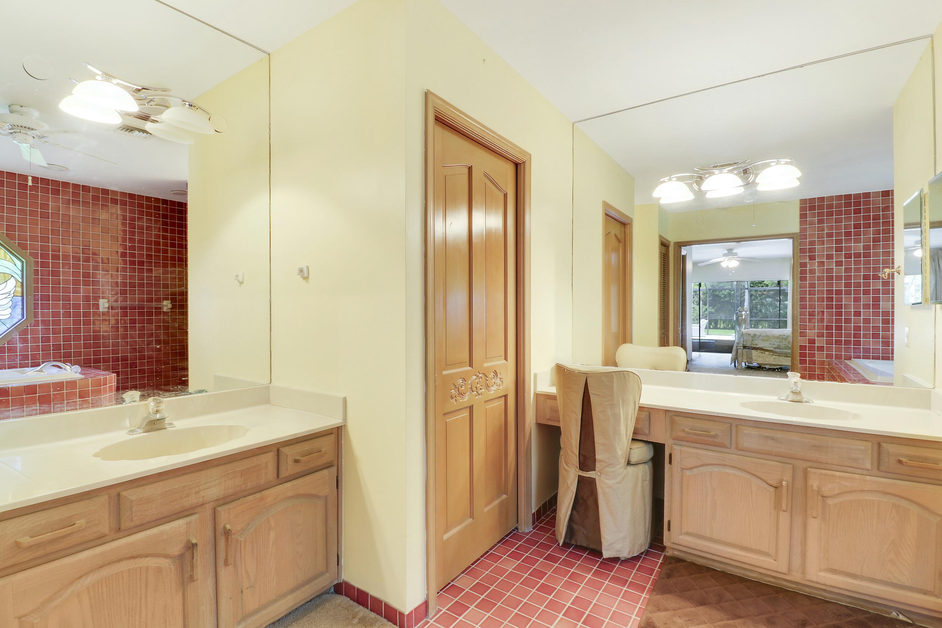 13302 Doubletree Circle