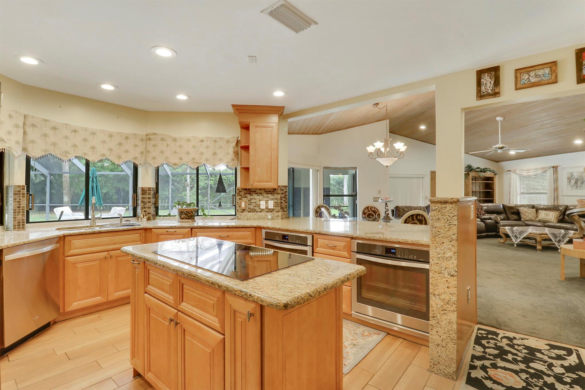 13302 Doubletree Circle