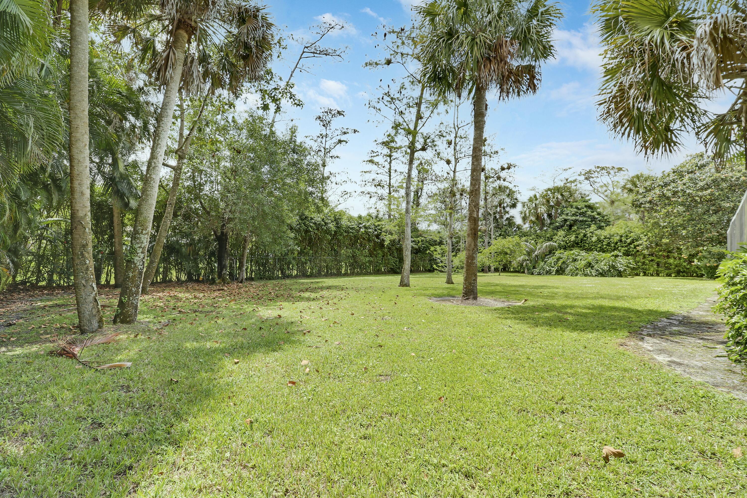 13302 Doubletree Circle