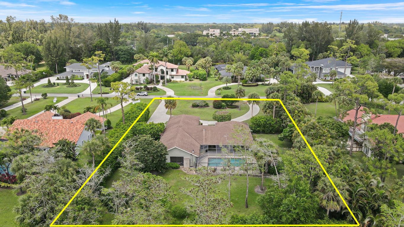 13302 Doubletree Circle