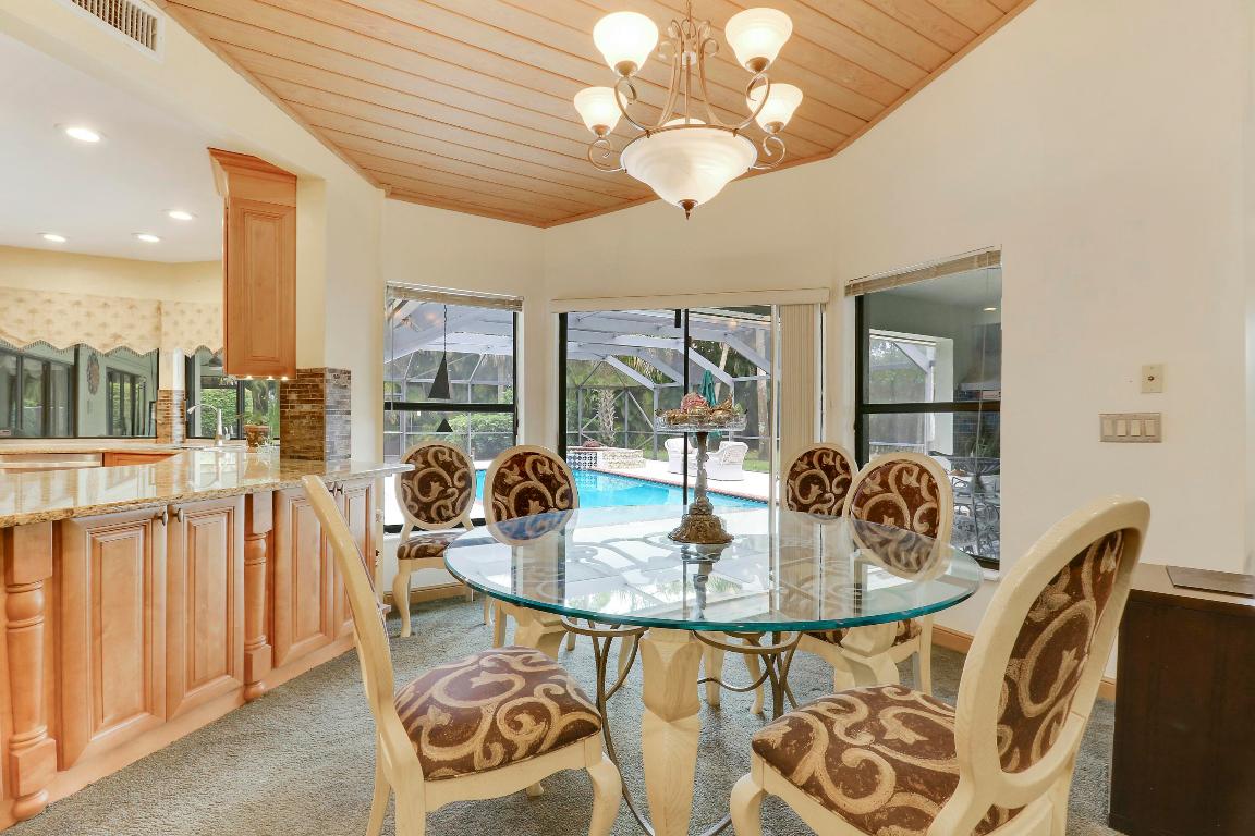 13302 Doubletree Circle