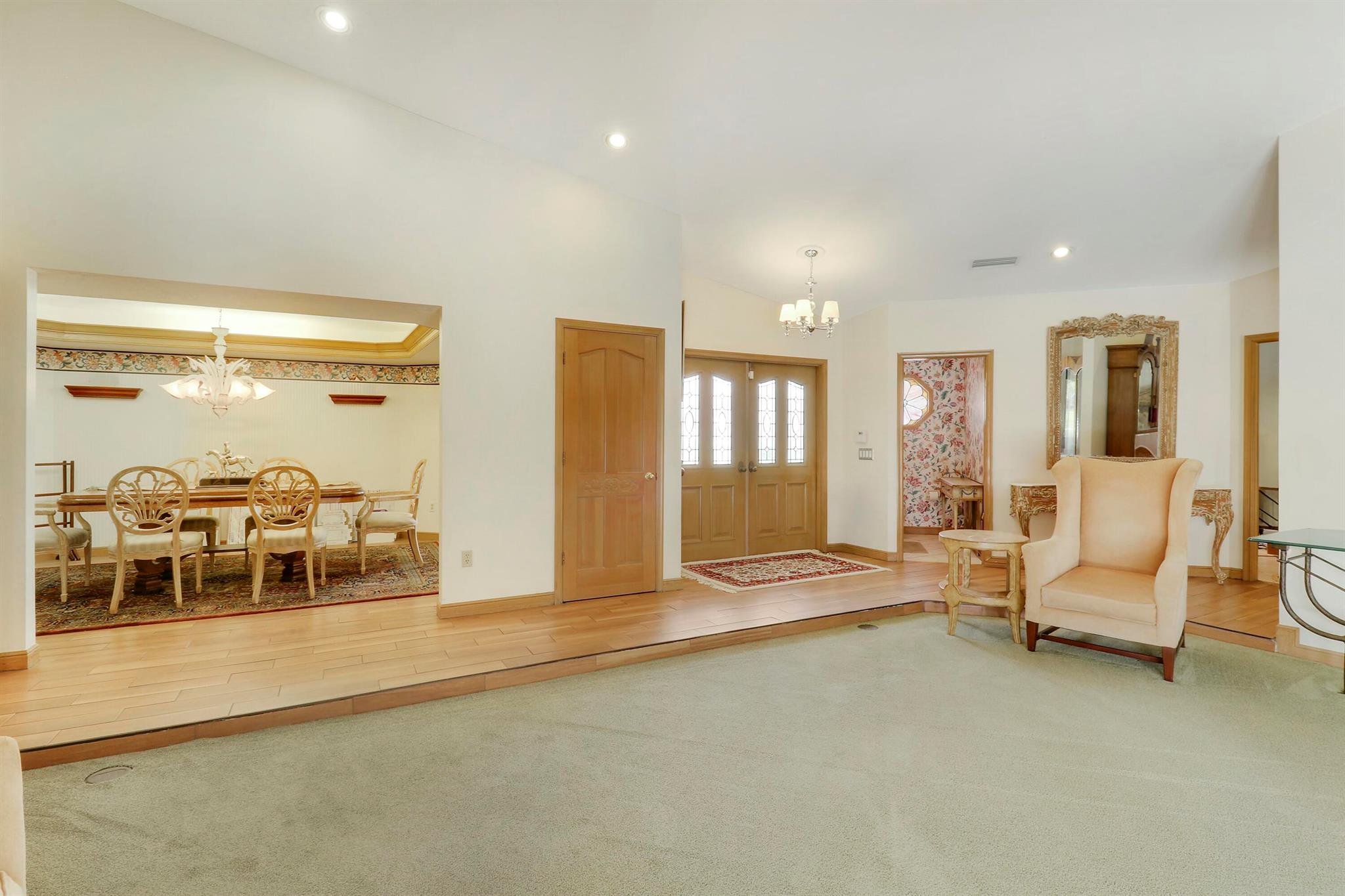 13302 Doubletree Circle