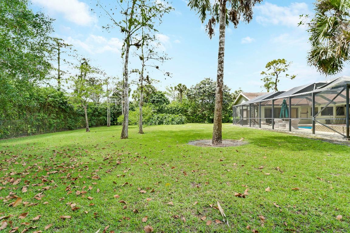 13302 Doubletree Circle