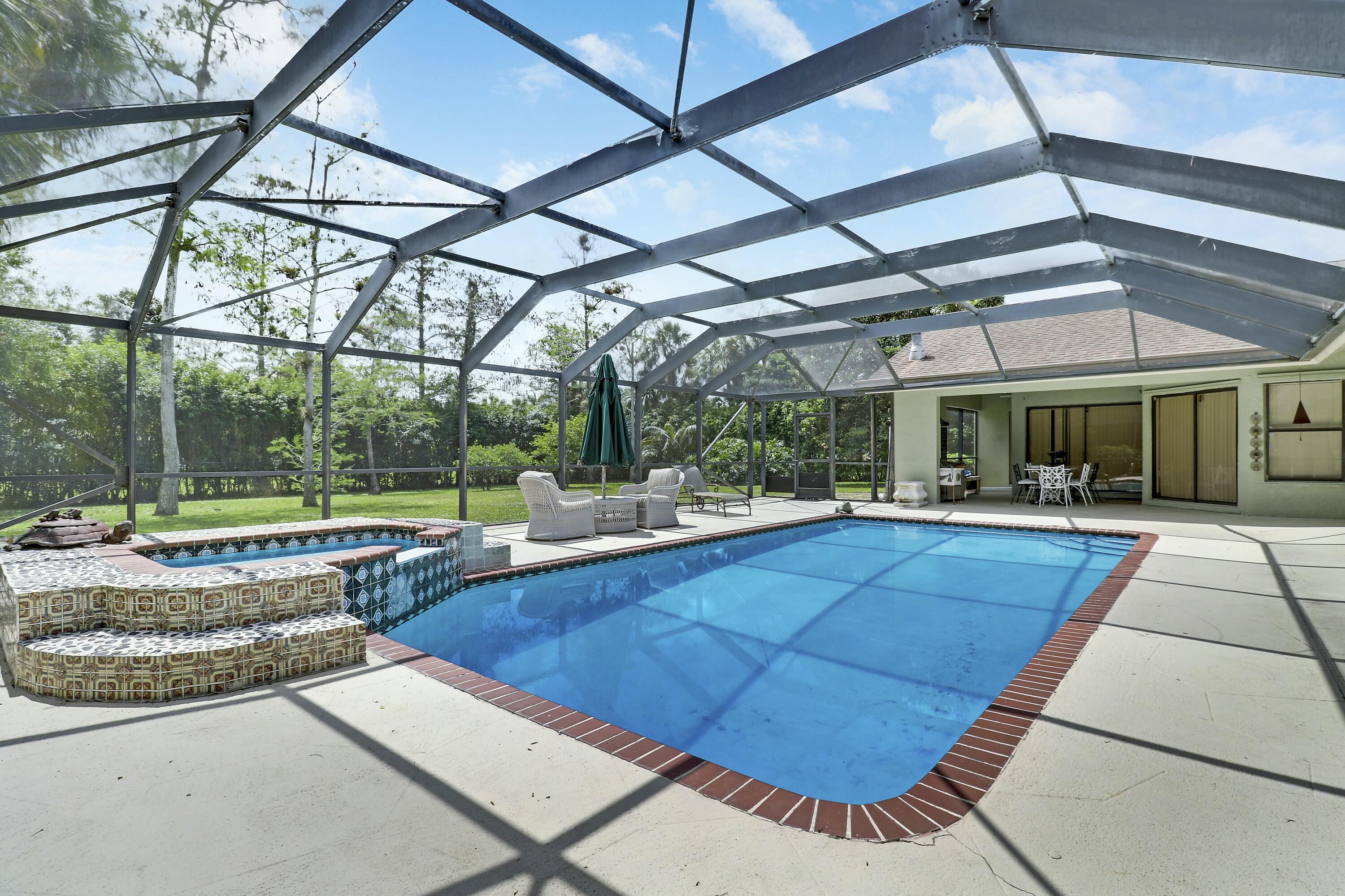 13302 Doubletree Circle