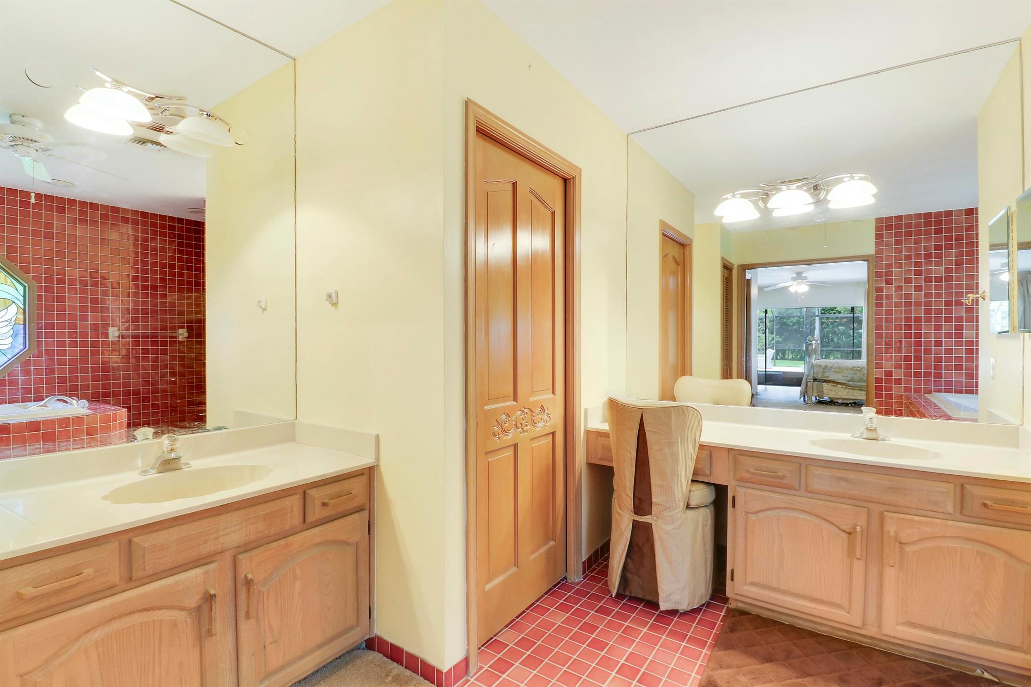 13302 Doubletree Circle