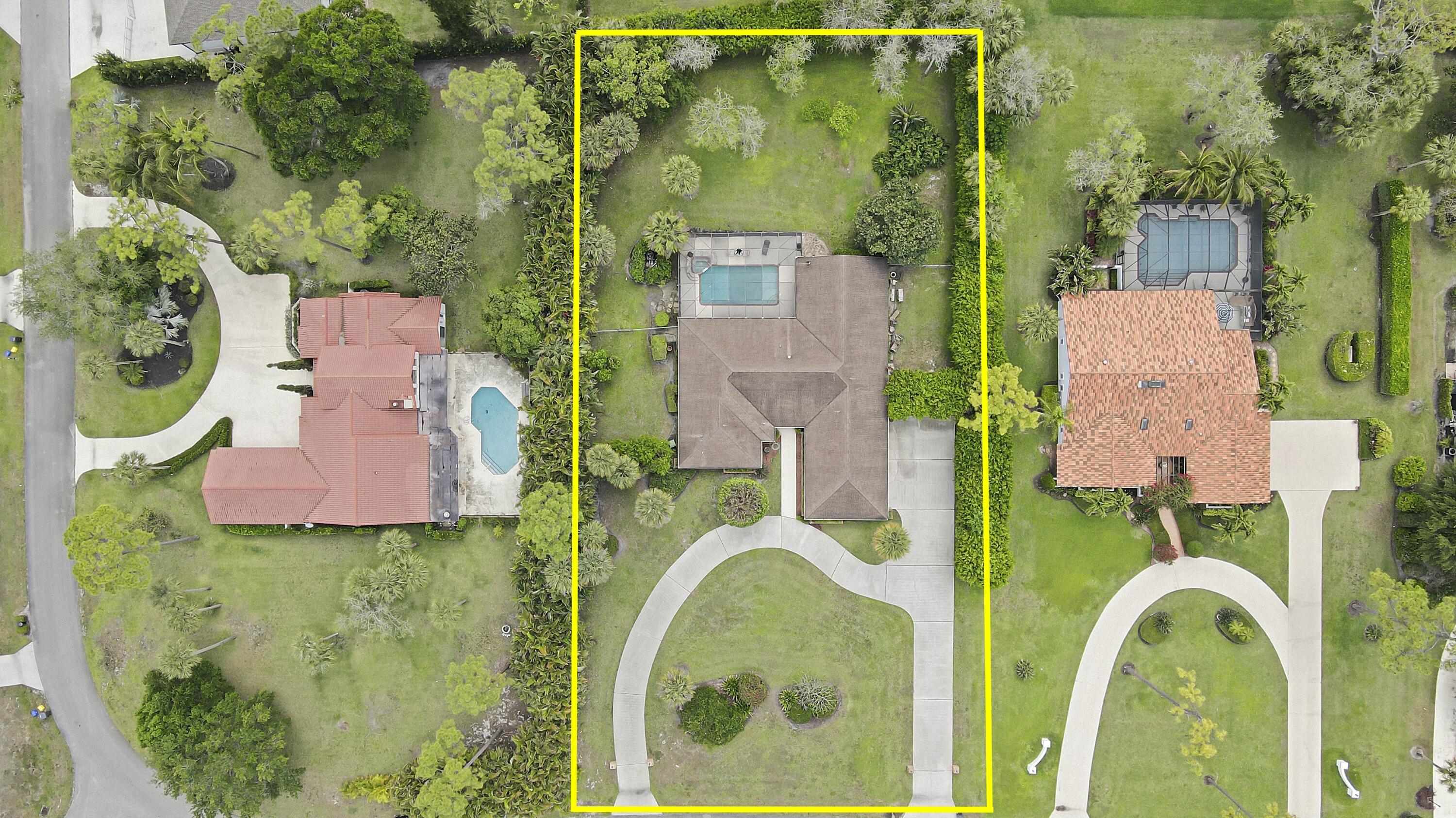 13302 Doubletree Circle