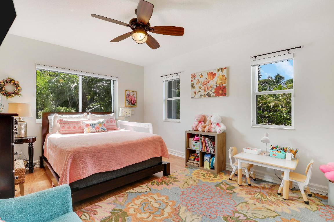 19560 Gulfstream Drive