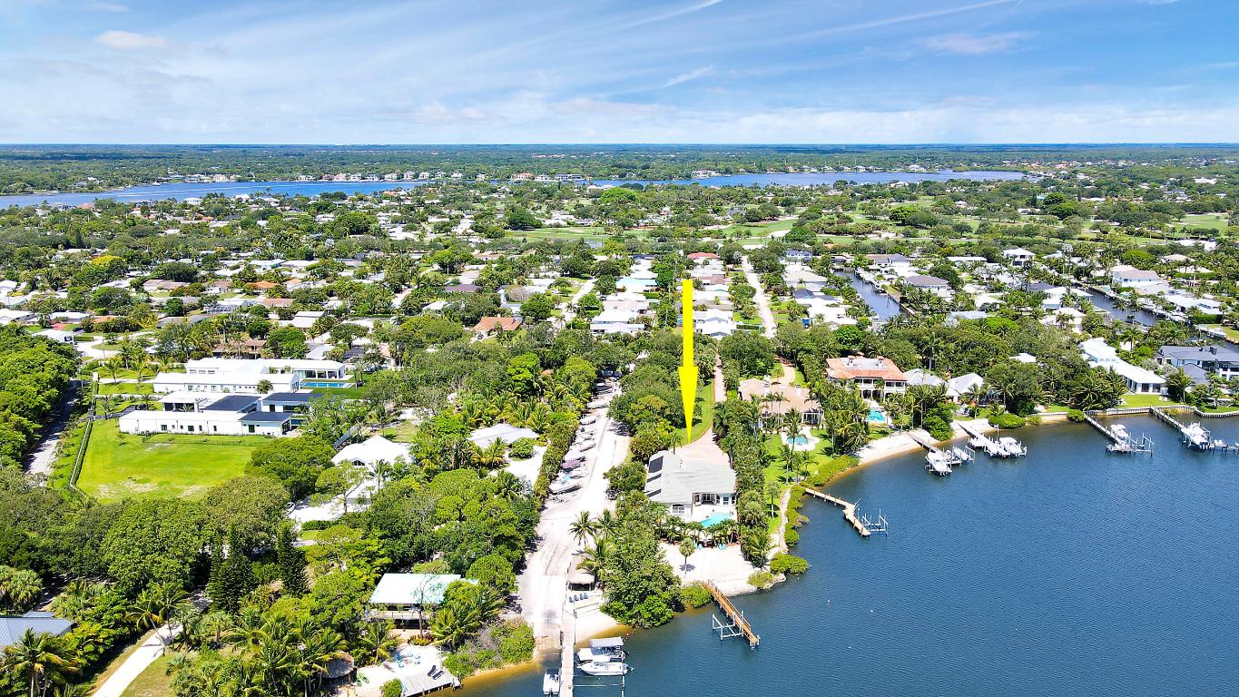 19560 Gulfstream Drive