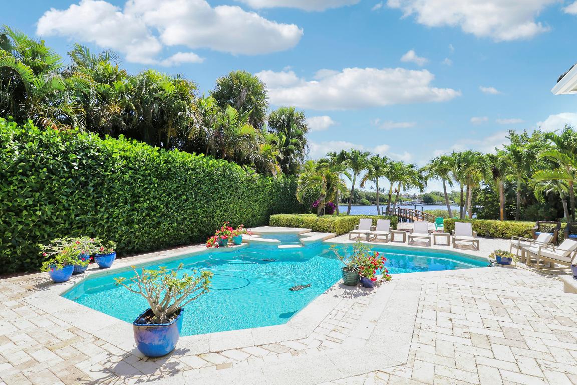 19560 Gulfstream Drive