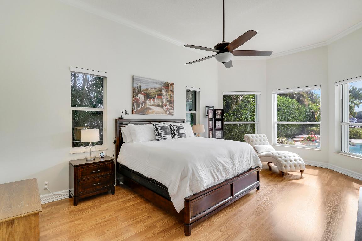 19560 Gulfstream Drive