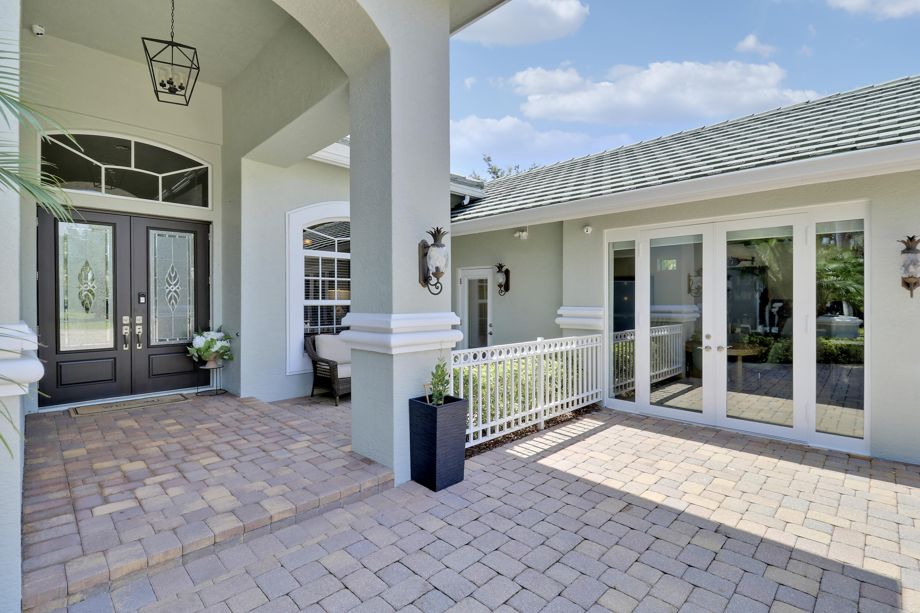 19560 Gulfstream Drive