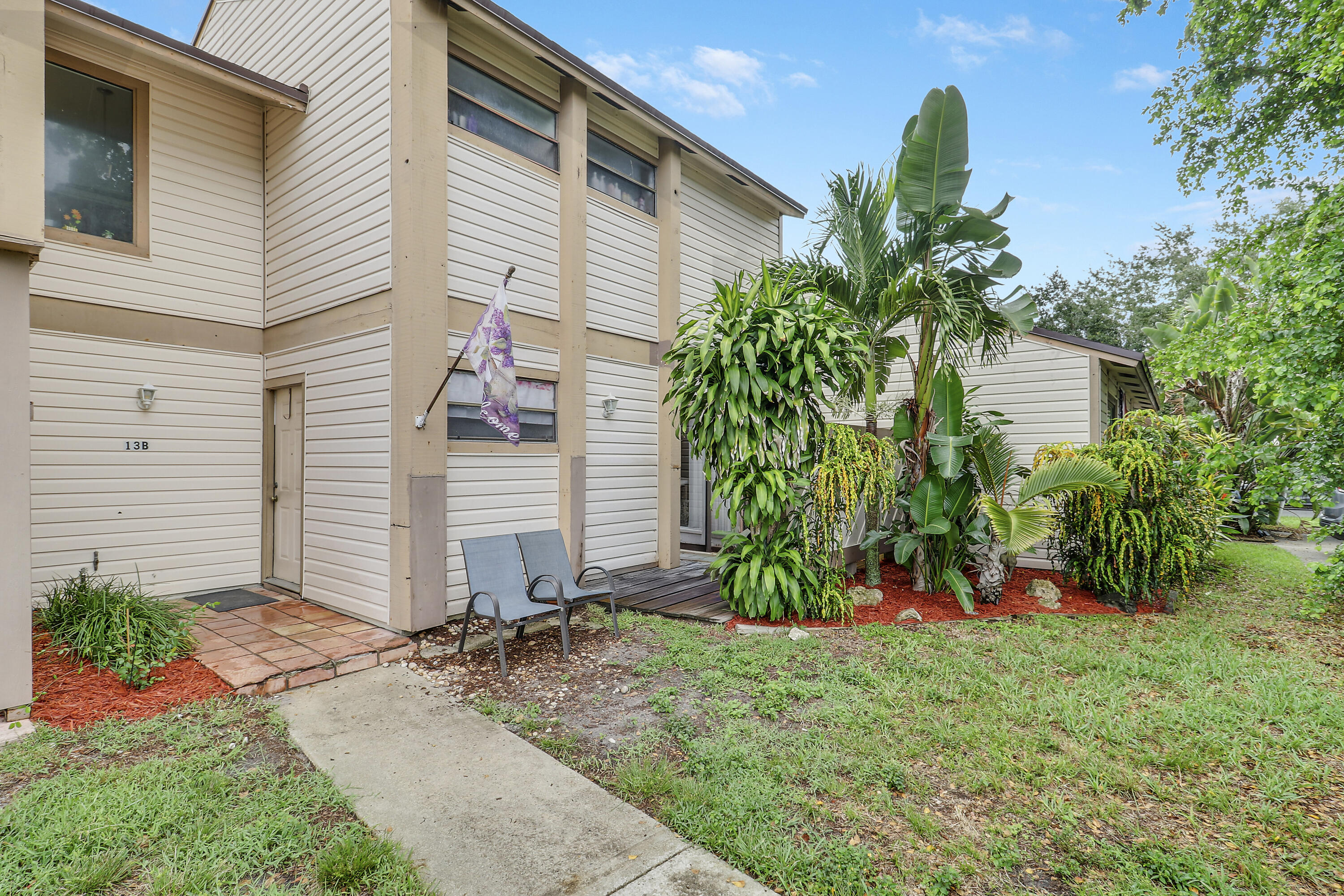 128 Sherwood Circle 13b