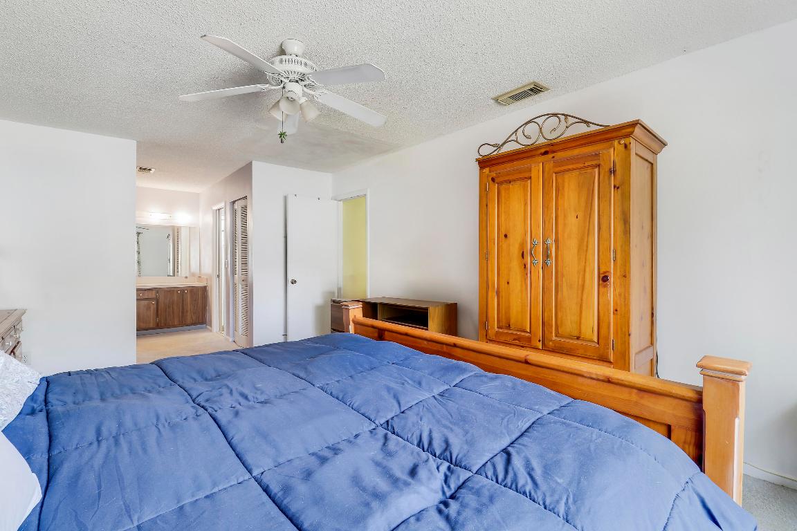 128 Sherwood Circle 13b