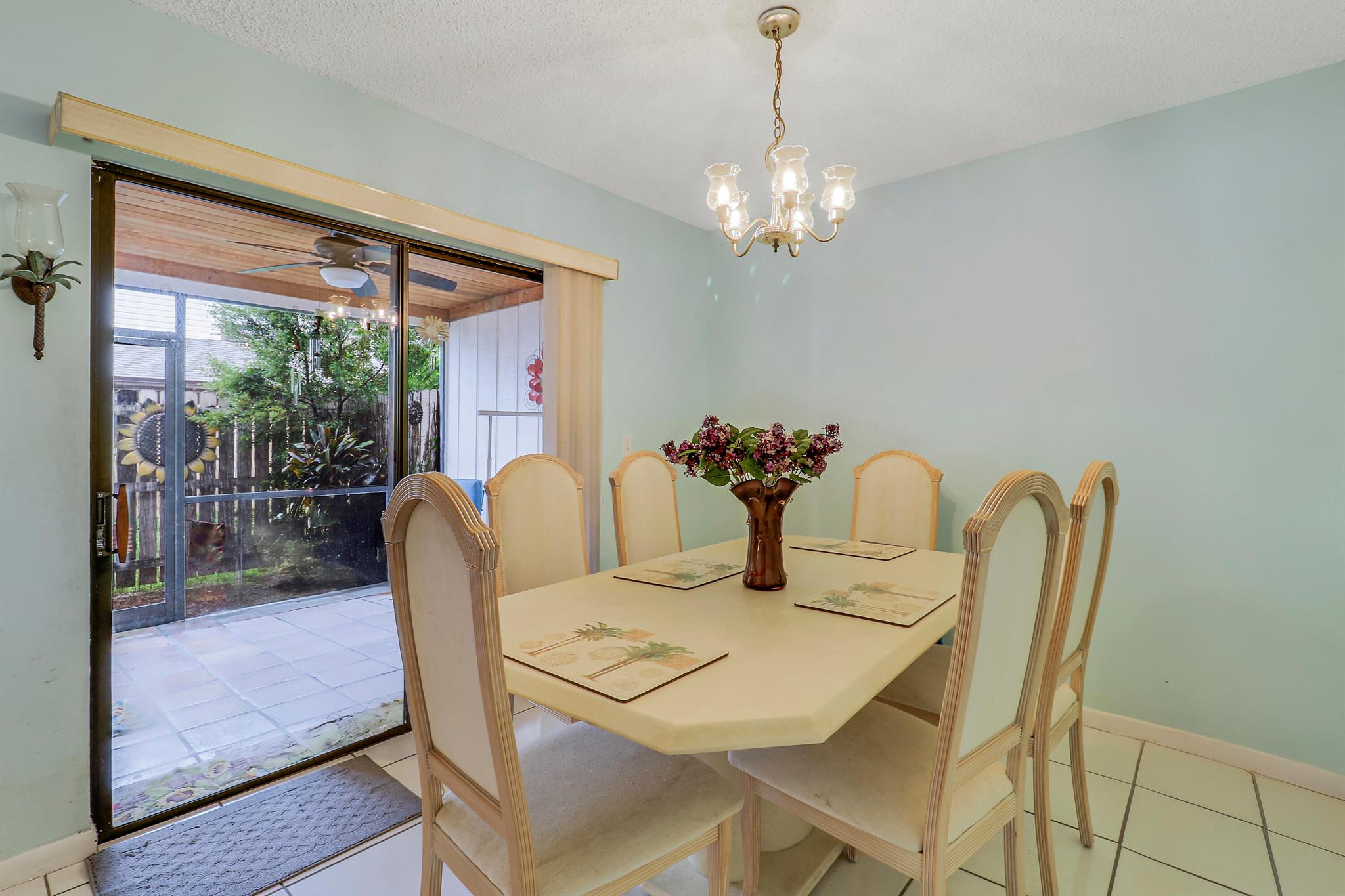 128 Sherwood Circle 13b