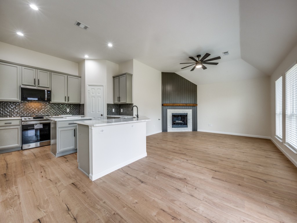 1711 Caladium Drive