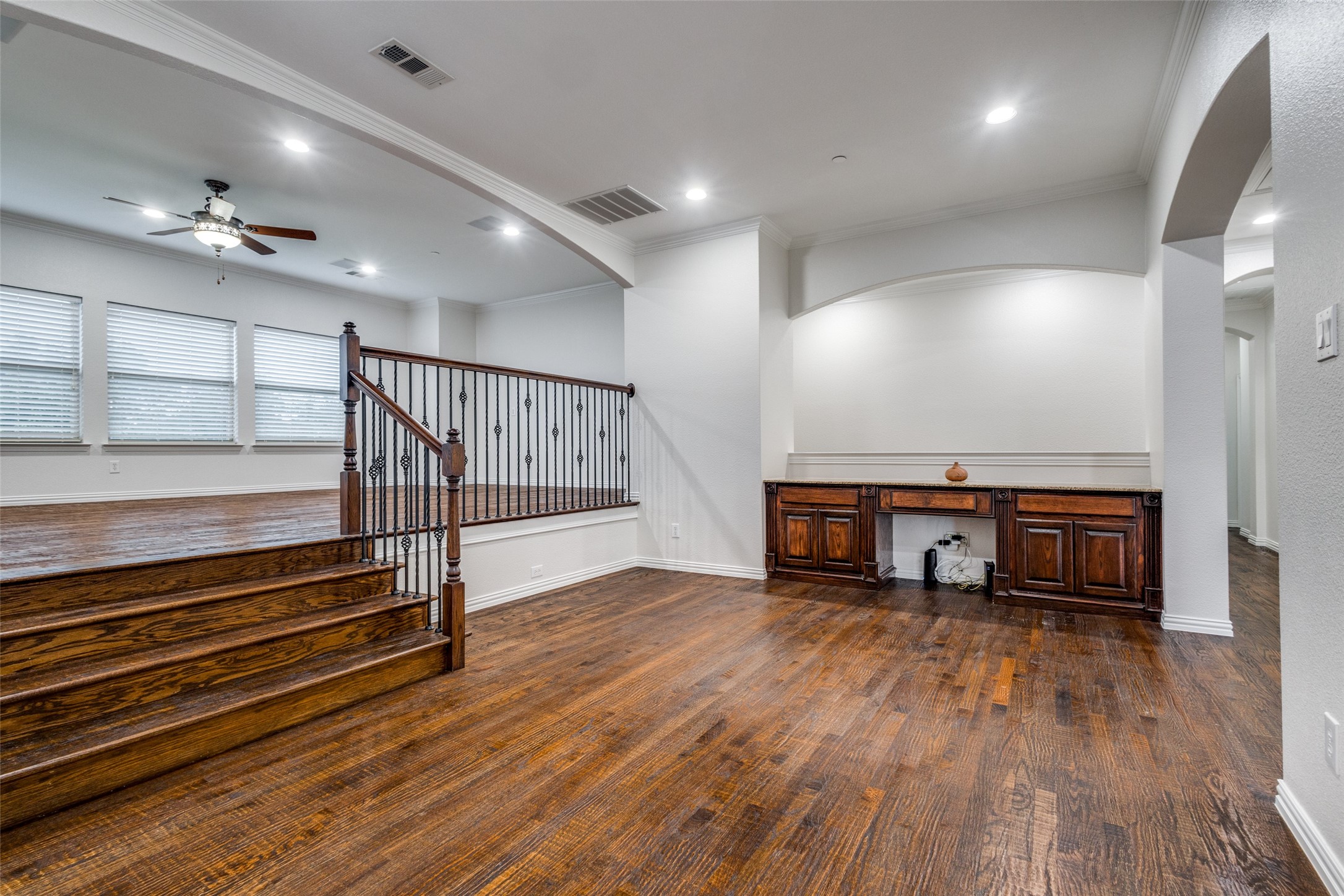 2204 Aberdeen Drive