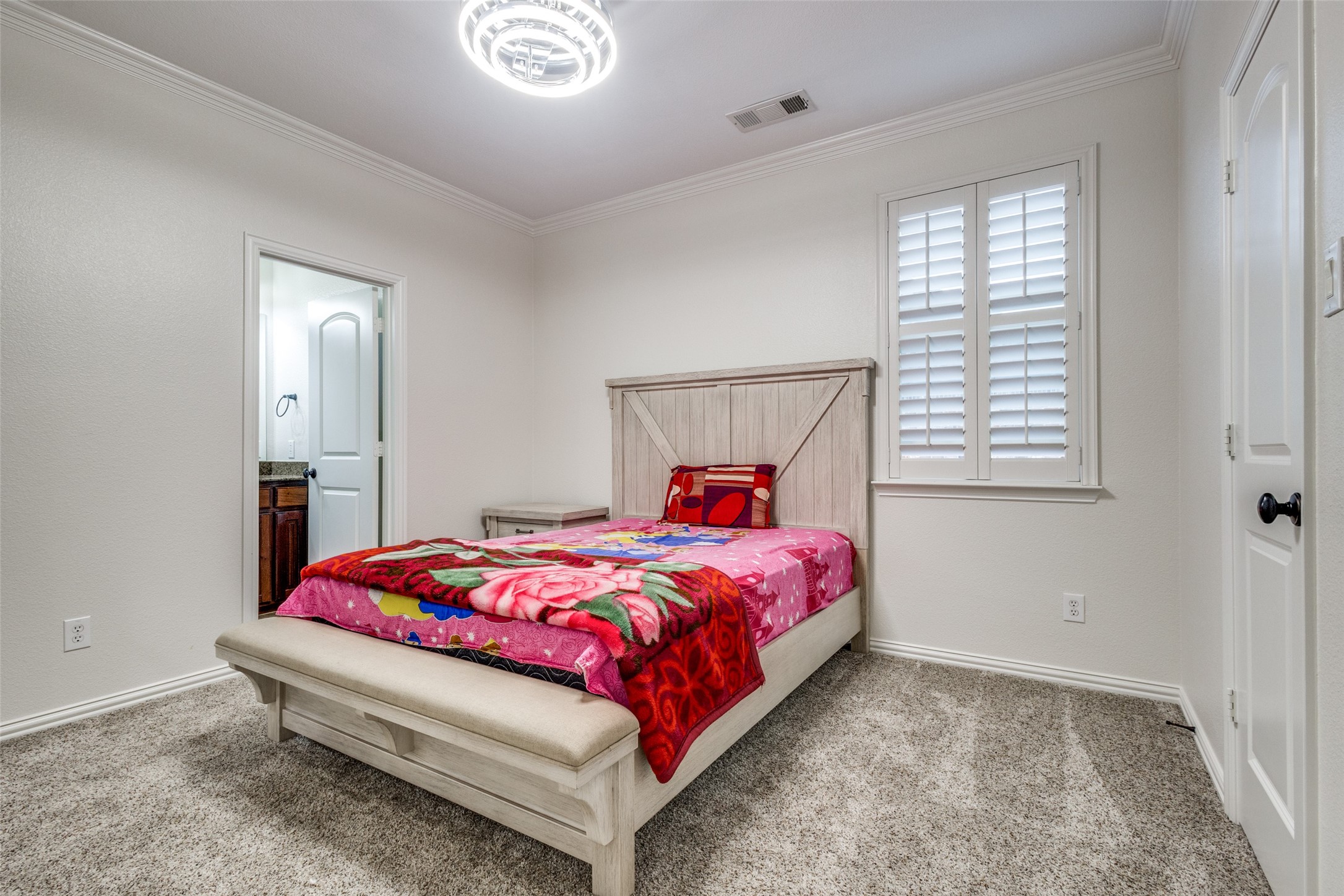 2204 Aberdeen Drive