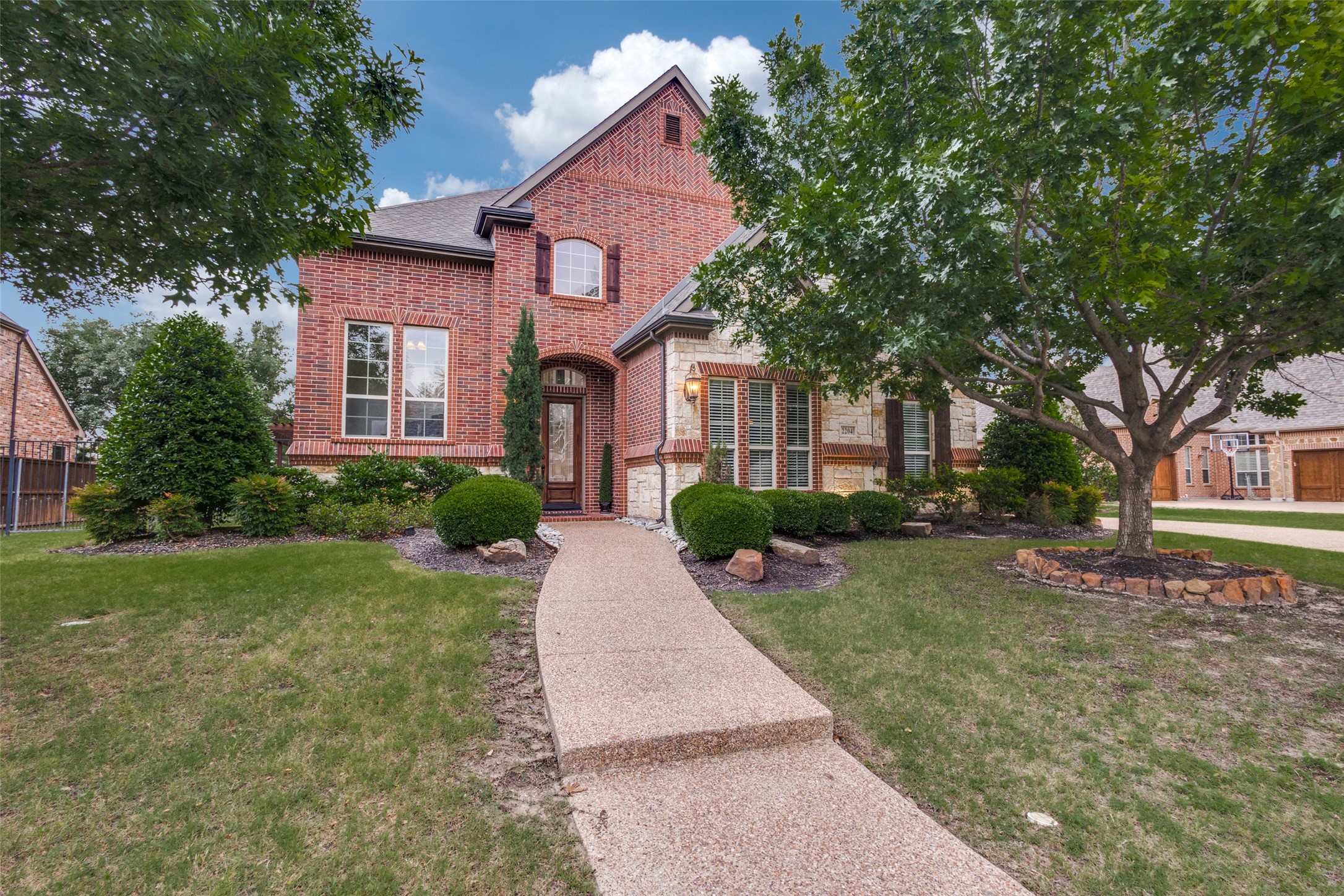 2204 Aberdeen Drive