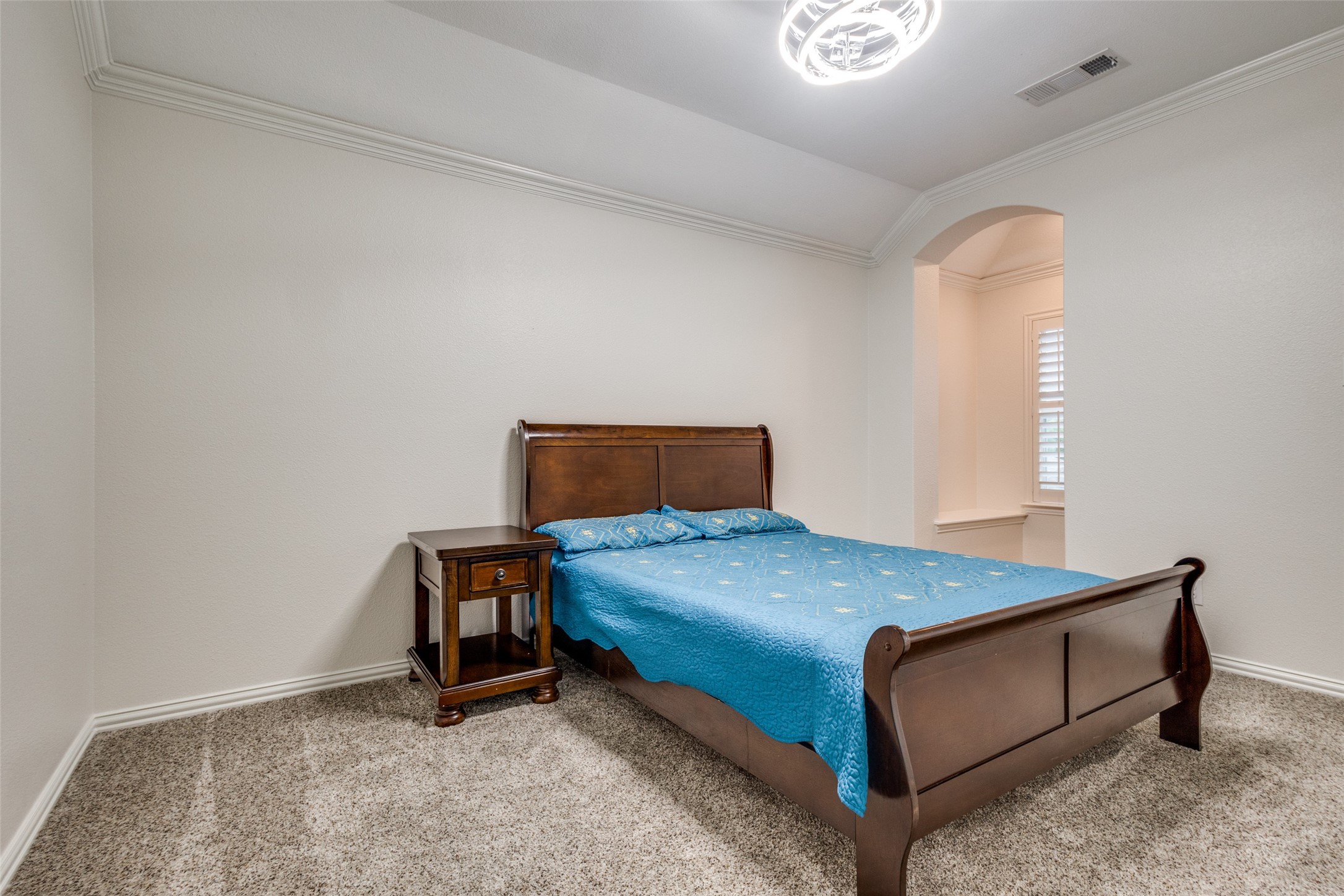 2204 Aberdeen Drive