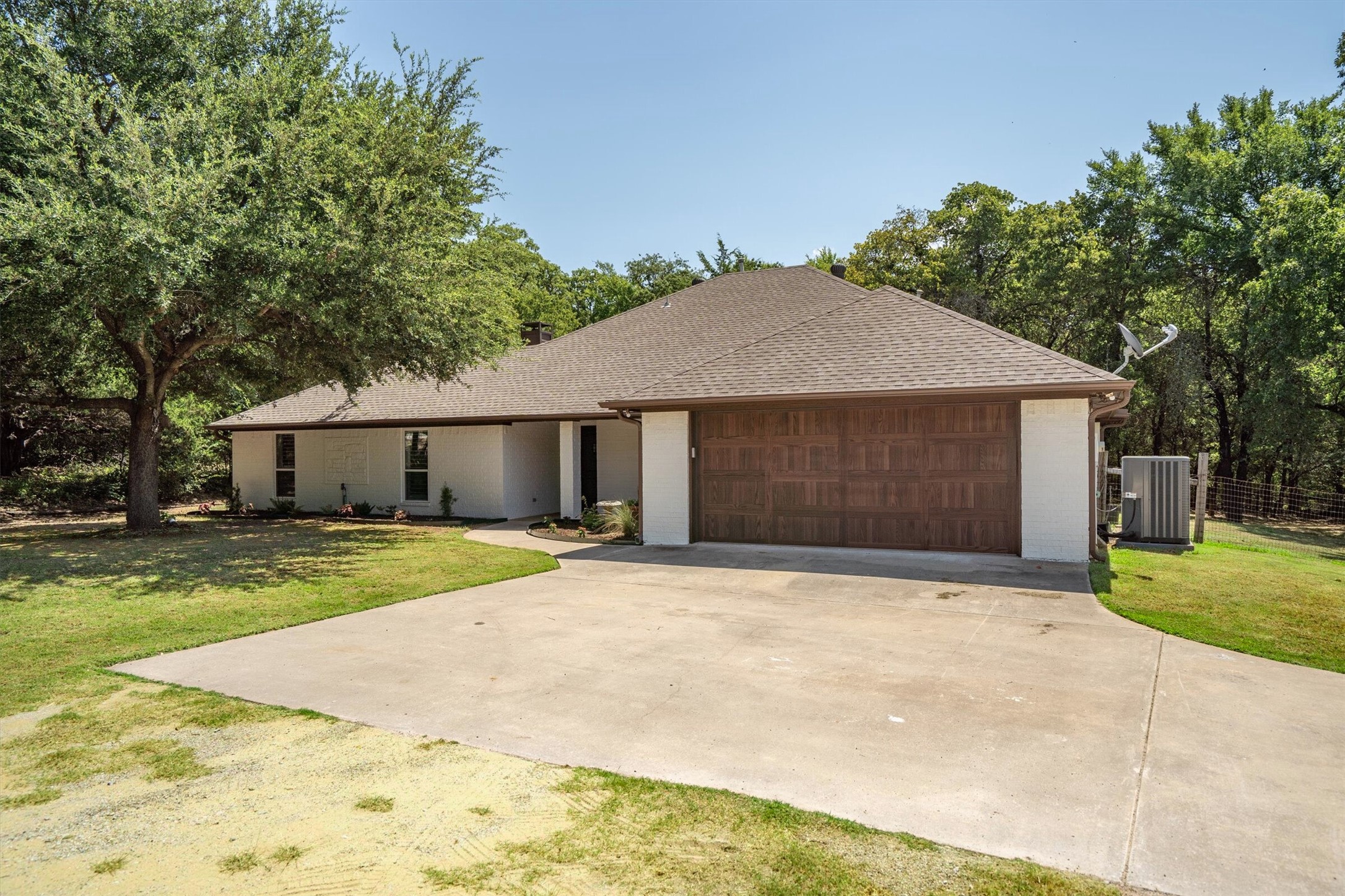 790 Sleepy Hollow Lane
