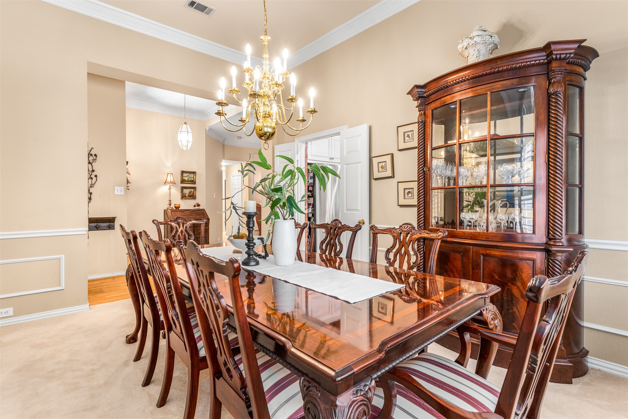 1008 Inverness Court
