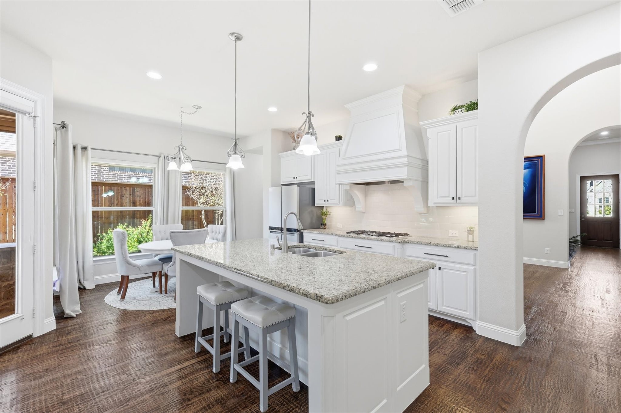708 Petunia Drive