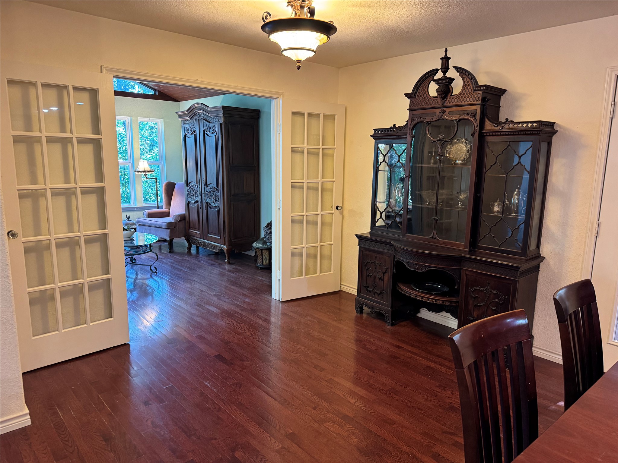 7305 Mira Vista Drive