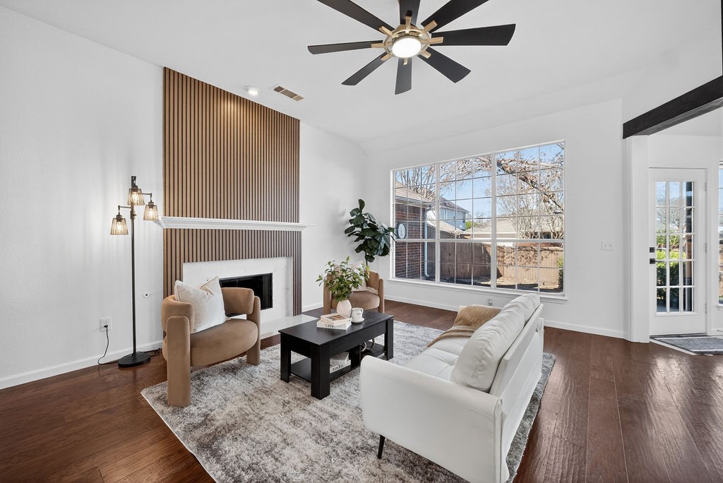 1333 Autumn Trail