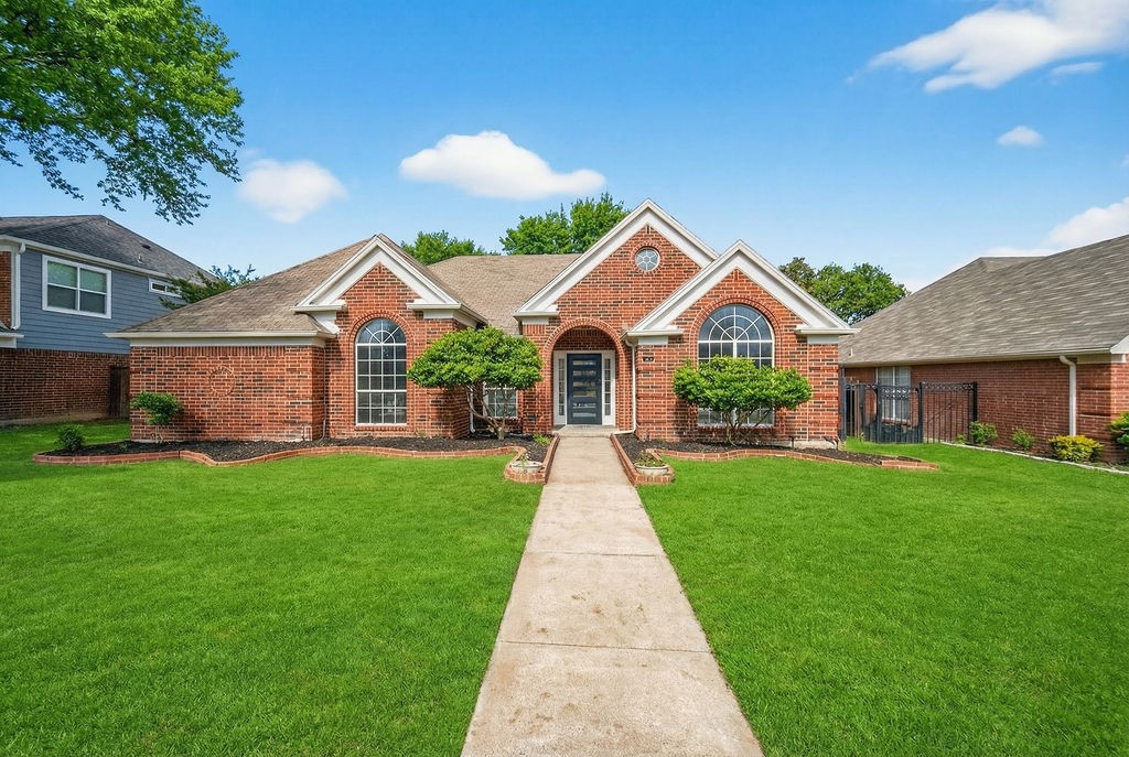 1333 Autumn Trail