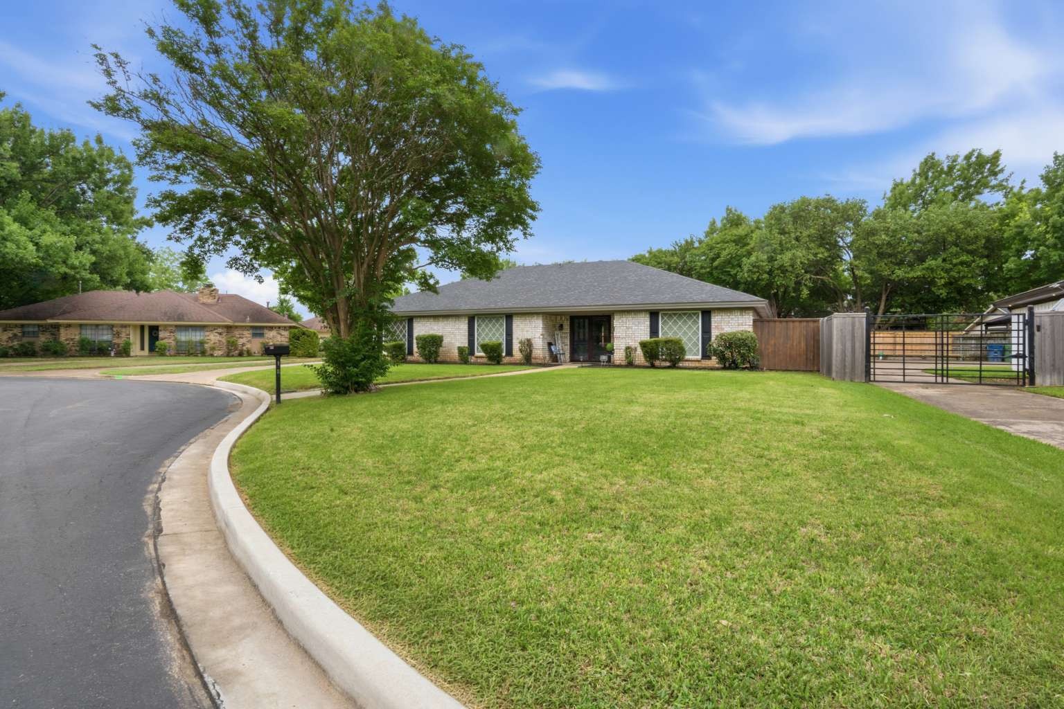 1705 Louella Court
