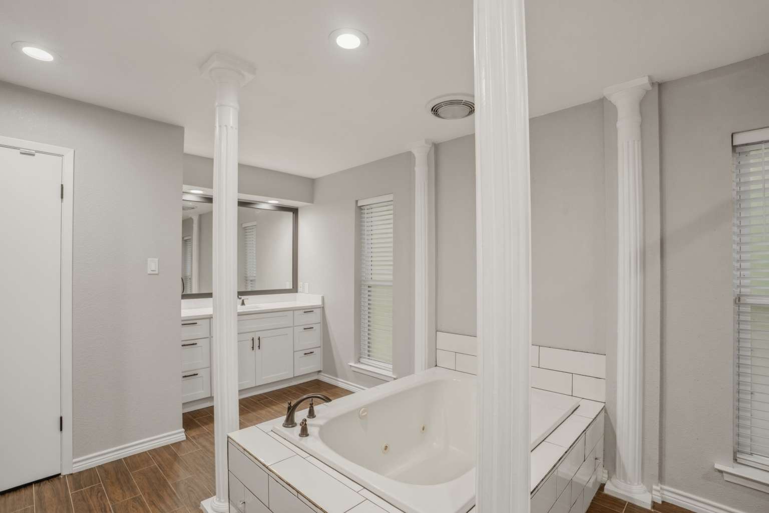1705 Louella Court