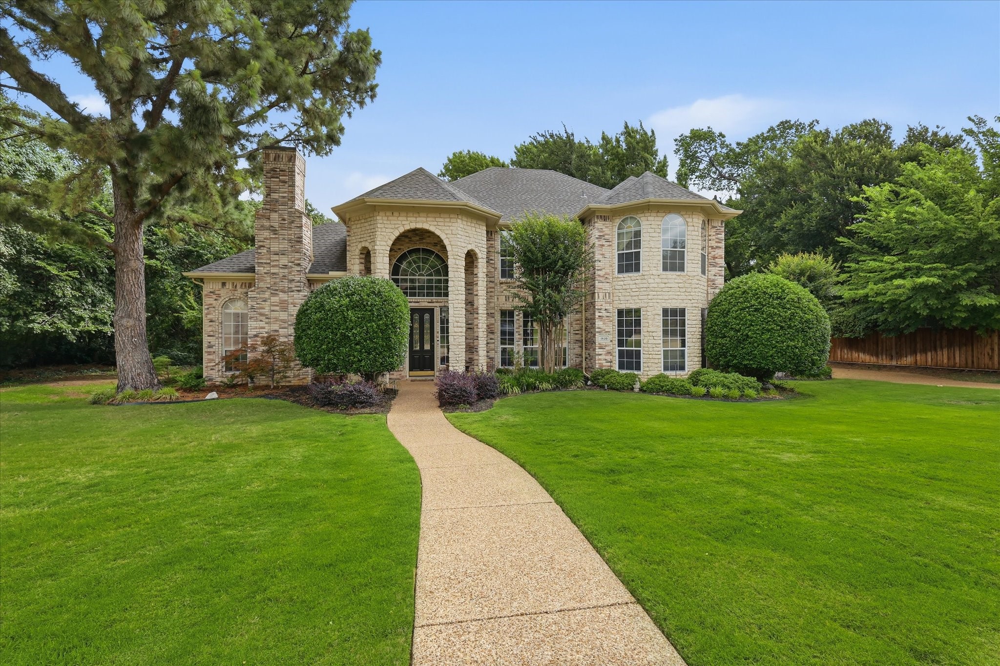 1820 Doubletree Trail