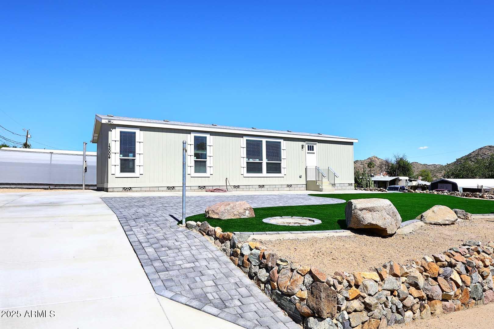 13004 N 19TH Place