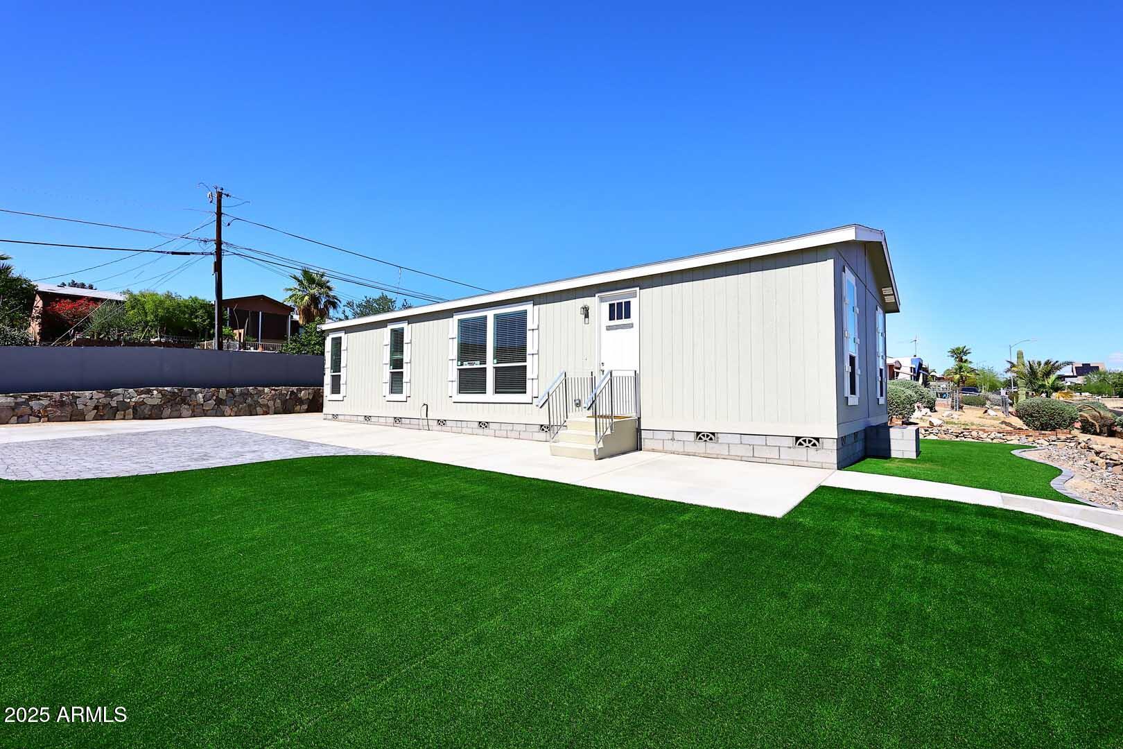 13004 N 19TH Place