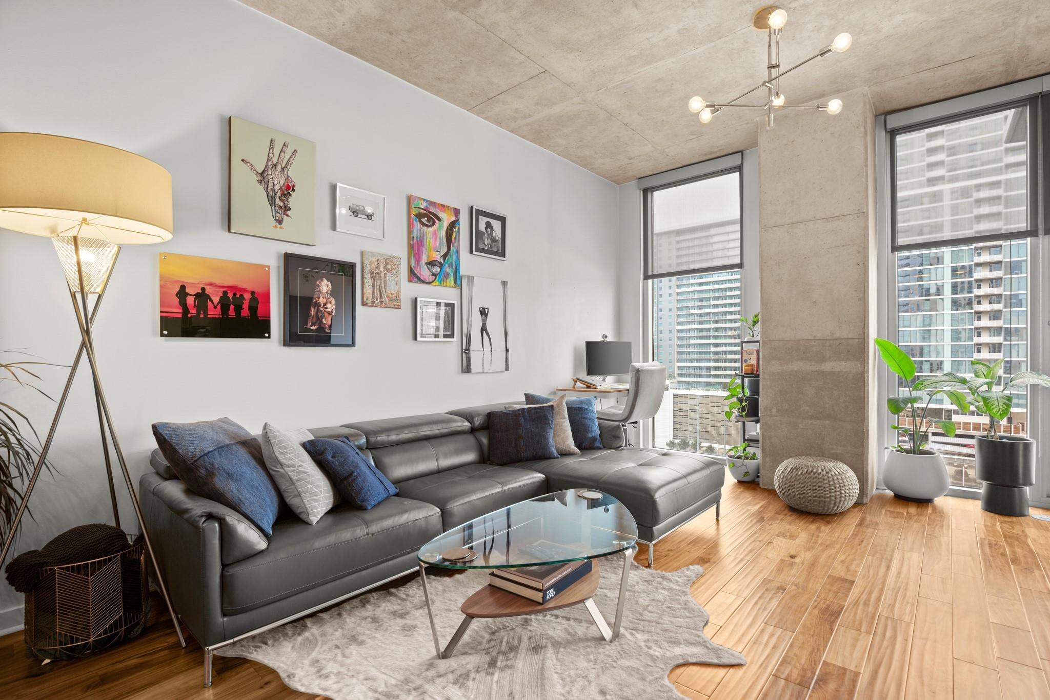 360 Nueces ST # 1306