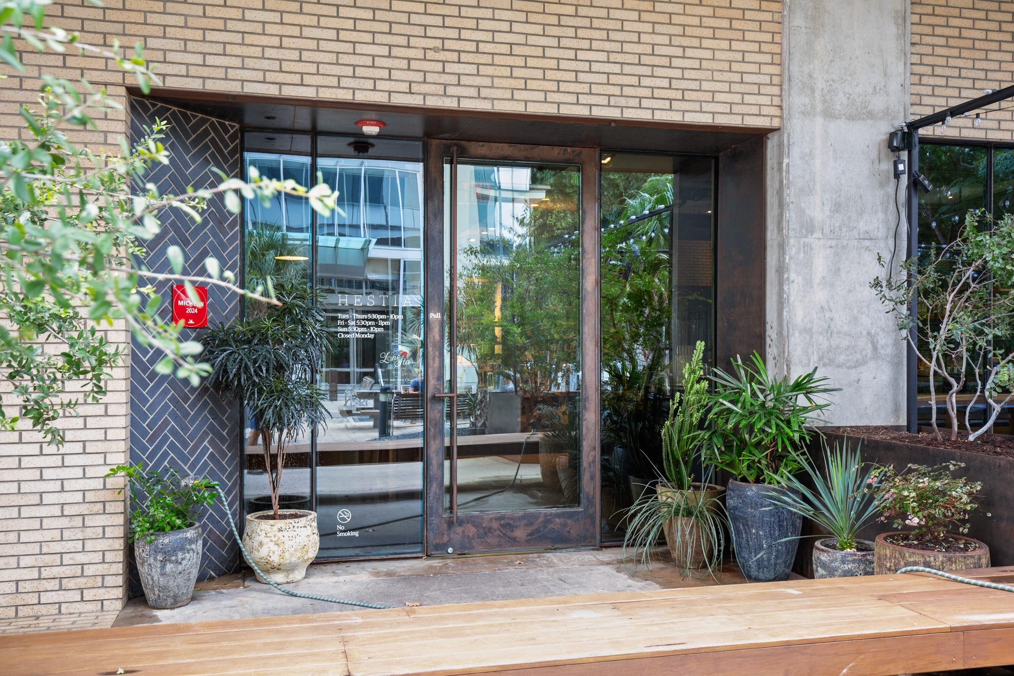 360 Nueces ST # 1306