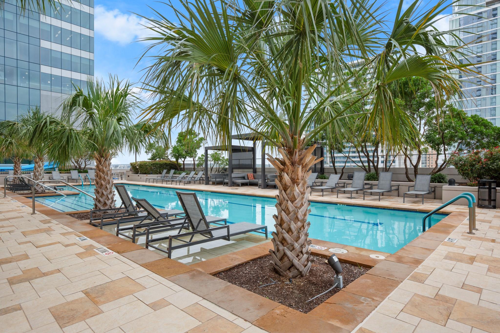 360 Nueces ST # 1306