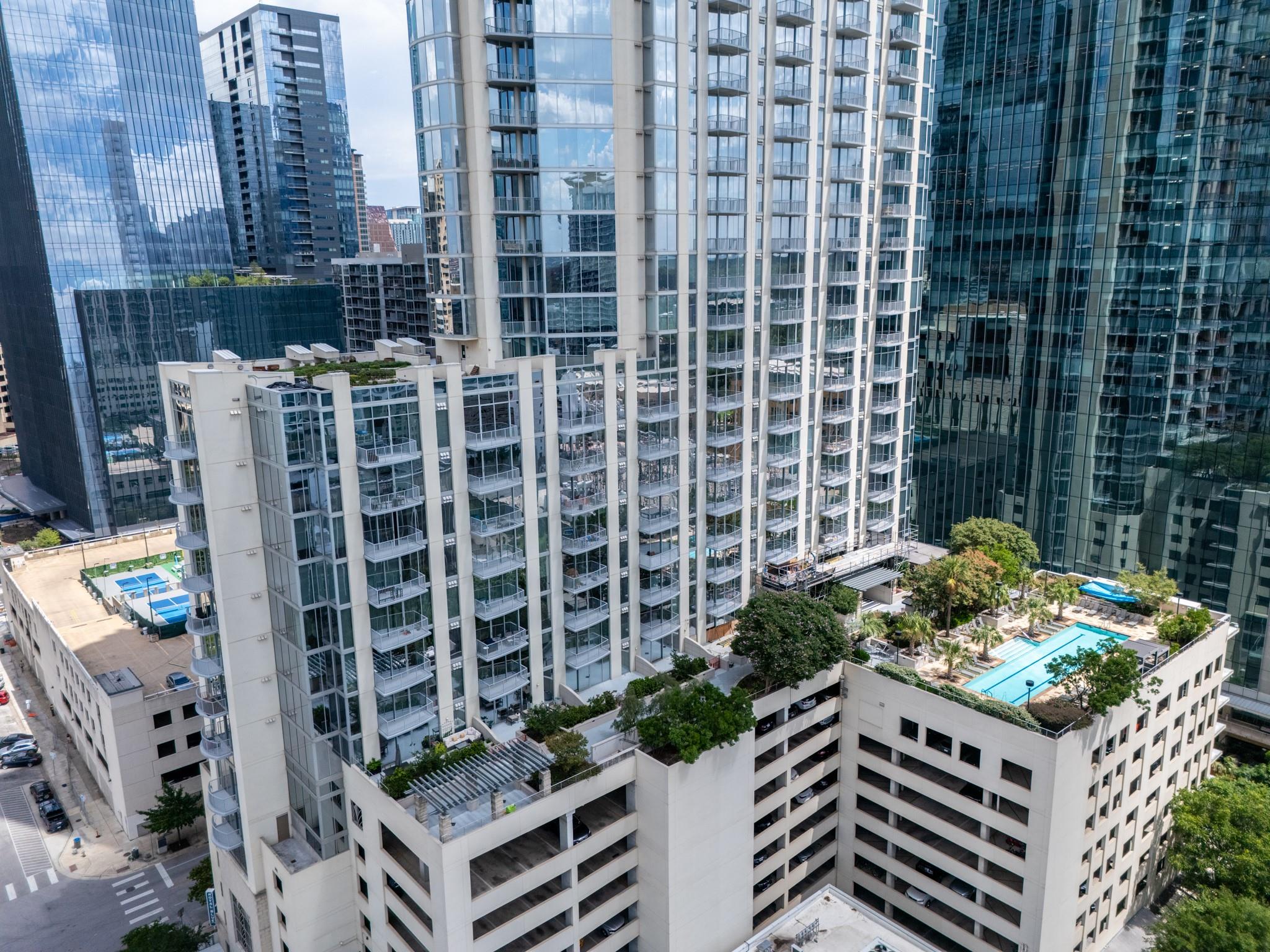 360 Nueces ST # 1306