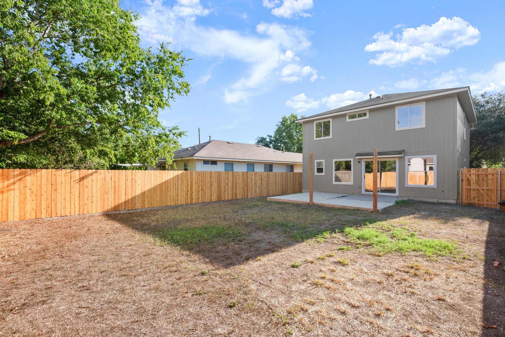 11302 Robert Wooding DR