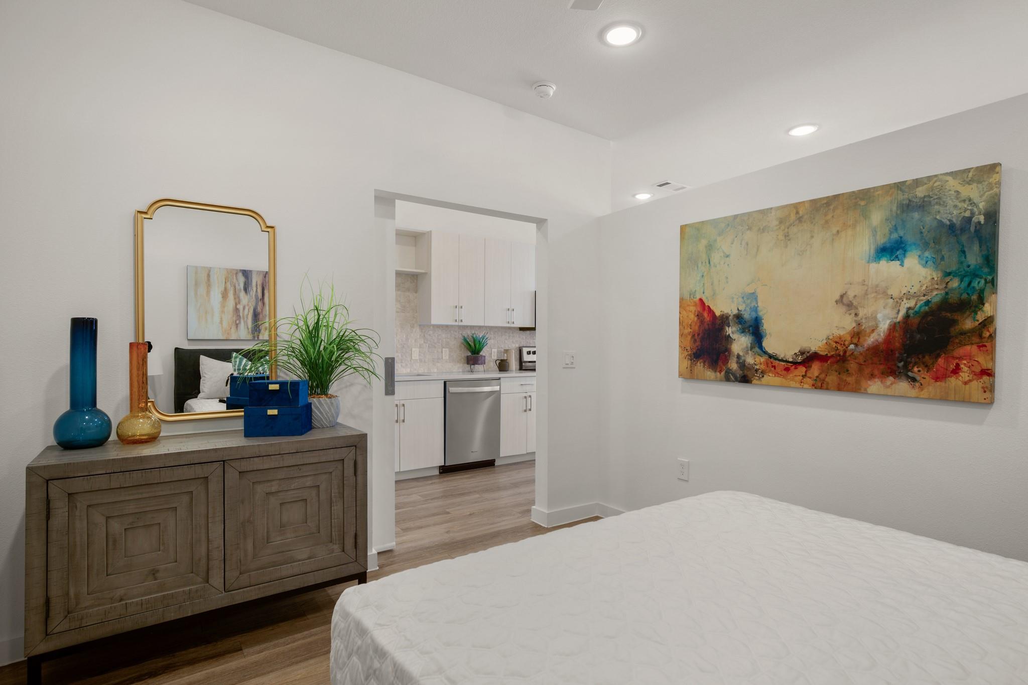 6324 N Lamar BLVD # 209