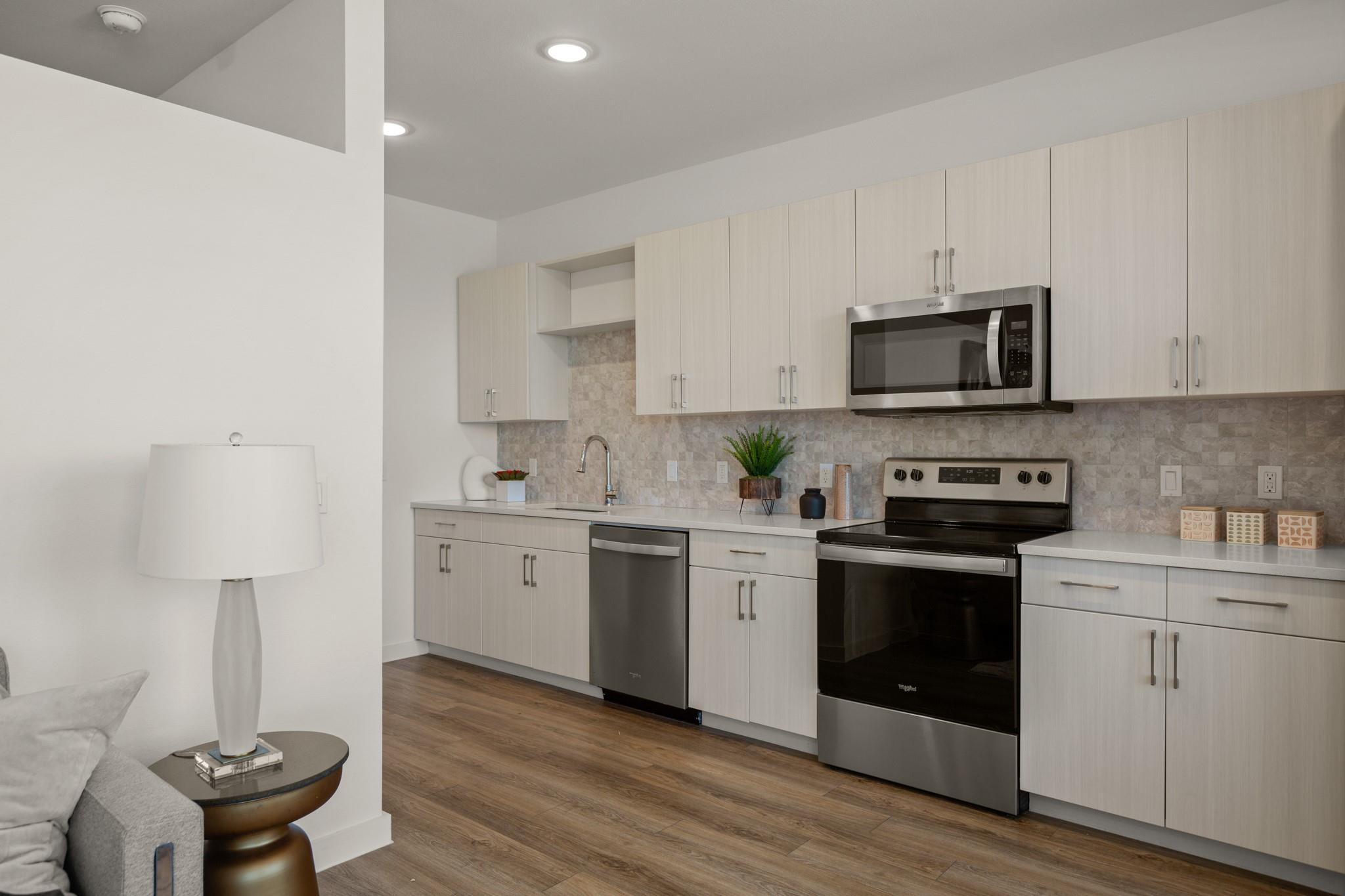 6324 N Lamar BLVD # 209